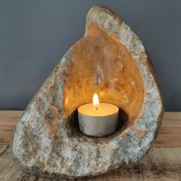 beeldhouwen in een zachte steen beeldhouwen in een zachte steen